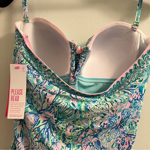 Sz. 14 Lilly Pulitzer One Piece swimsuit - Picture 4 of 16
